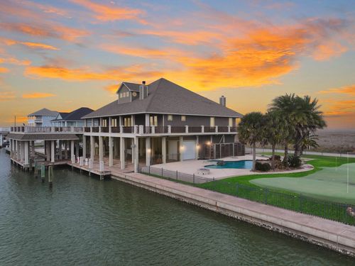 1239 Lagoon Dr, Crystal Beach, TX, 77650 | Card Image