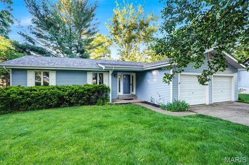 809 Corey Ct, Wentzville, MO, 63385-1141 | Card Image