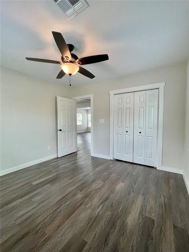 527 W 4 Th St, House other with 5 bedrooms, 3 bathrooms and null parking in Freeport TX | Image 19