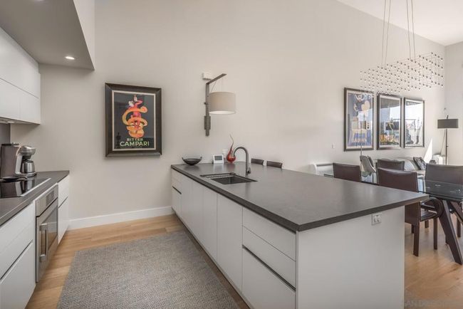 2687 State St, Condo with 2 bedrooms, 3 bathrooms and 2 parking in Carlsbad CA | Image 14