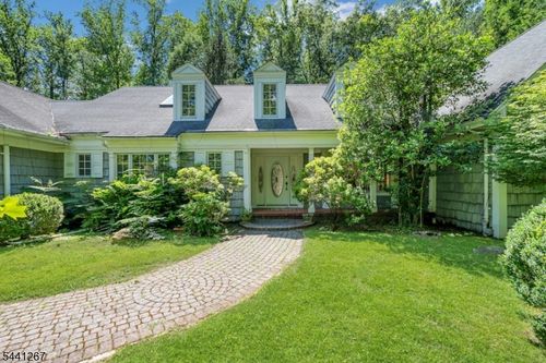 225 Sunlit Dr, Watchung, NJ, 07069-6200 | Card Image