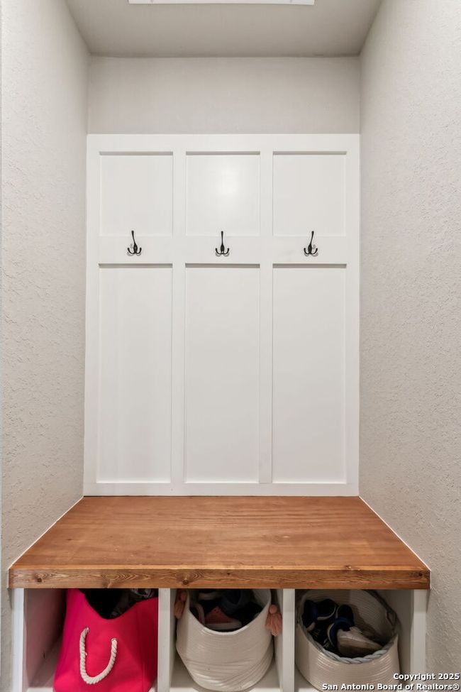 hall tree bench | Image 28