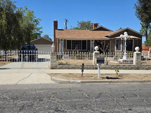 311 S Carmalita St, Hemet, CA, 92543-5941 | Card Image
