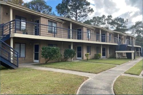 300 Cobb Mill Rd, Woodville, TX, 75979-5559 | Card Image