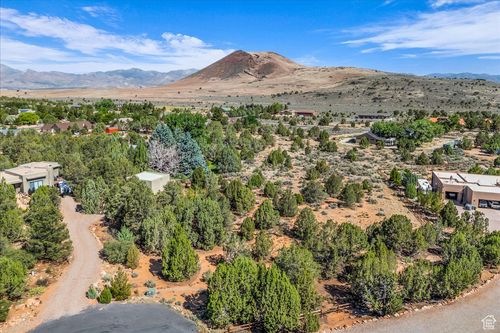 92-1255 Clovis Cir, Dammeron Valley, UT, 84783-5195 | Card Image