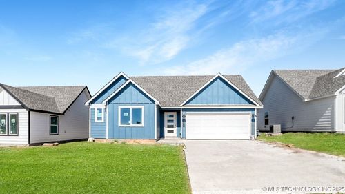 3518 N 37th Pl, Broken Arrow, OK, 74014-2488 | Card Image