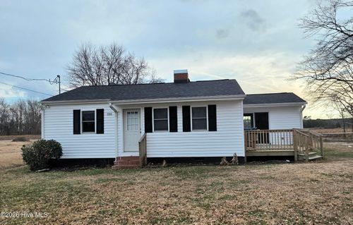 222 Snow Hill St, Ayden, NC, 28513-2137 | Card Image