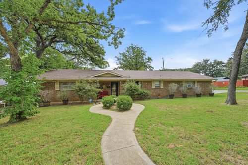 14 Circle Dr, Denison, TX, 75021-7700 | Card Image