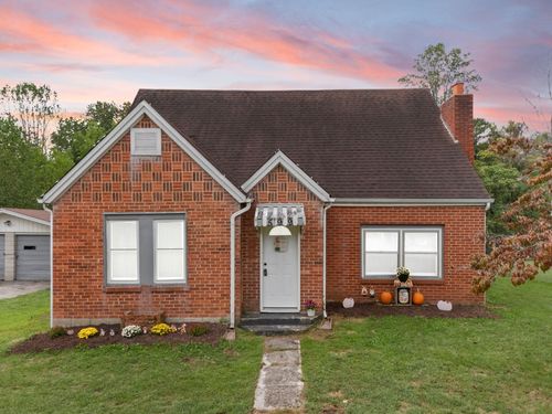 599 N Highway 1651, Whitley City, KY, 42653-4212 | Card Image