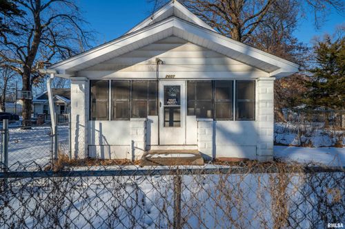 2607 W Humboldt St, Peoria, IL, 61605-1445 | Card Image
