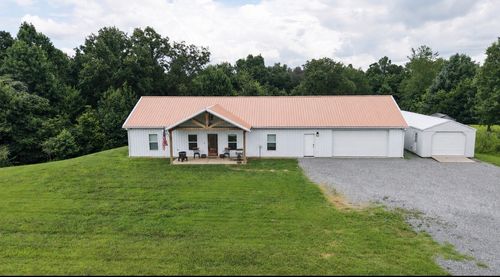 4423 Highland Rd, Lafayette, TN, 37083 | Card Image