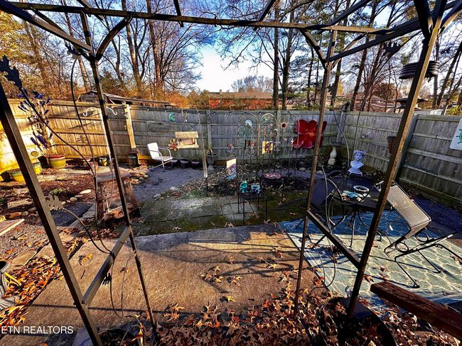 827 Goddard St, House other with 4 bedrooms, 3 bathrooms and null parking in Alcoa TN | Image 34