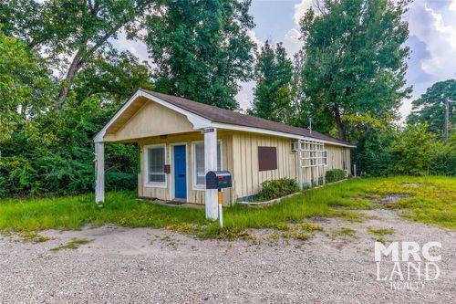 102 S Wheeler, Colmesneil, TX, 75938-3268 | Card Image