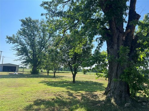 114 N Rambo, Dill City, OK, 73641-9522 | Card Image
