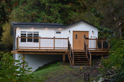 45992 Gurney Rd, Cultus Lake, BC, V2R5A8 | Card Image