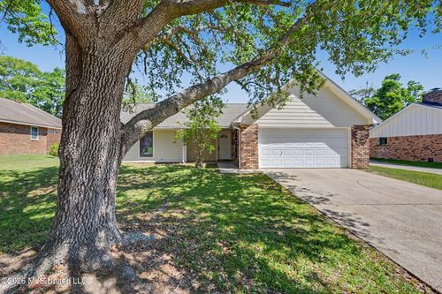 15244 Ginger Cv, Gulfport, MS, 39503-2867 | Card Image