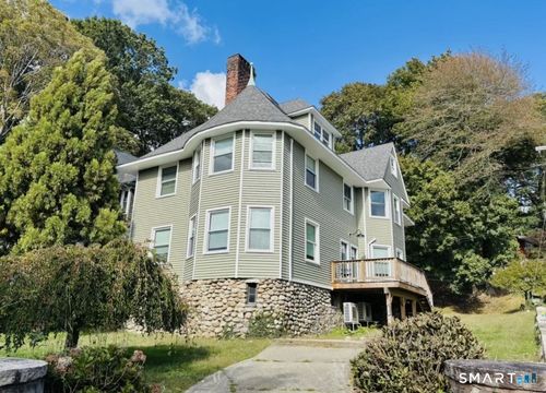142 Broad St, Norwich, CT, 06360-3634 | Card Image