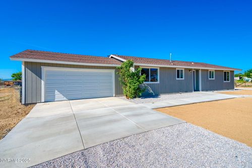 11790 Sitka St, Reno, NV, 89506-9411 | Card Image