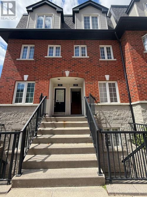 213-262 St Helen'S Avenue, Toronto (Dufferin Grove), ON, M6H4A4 | Card Image