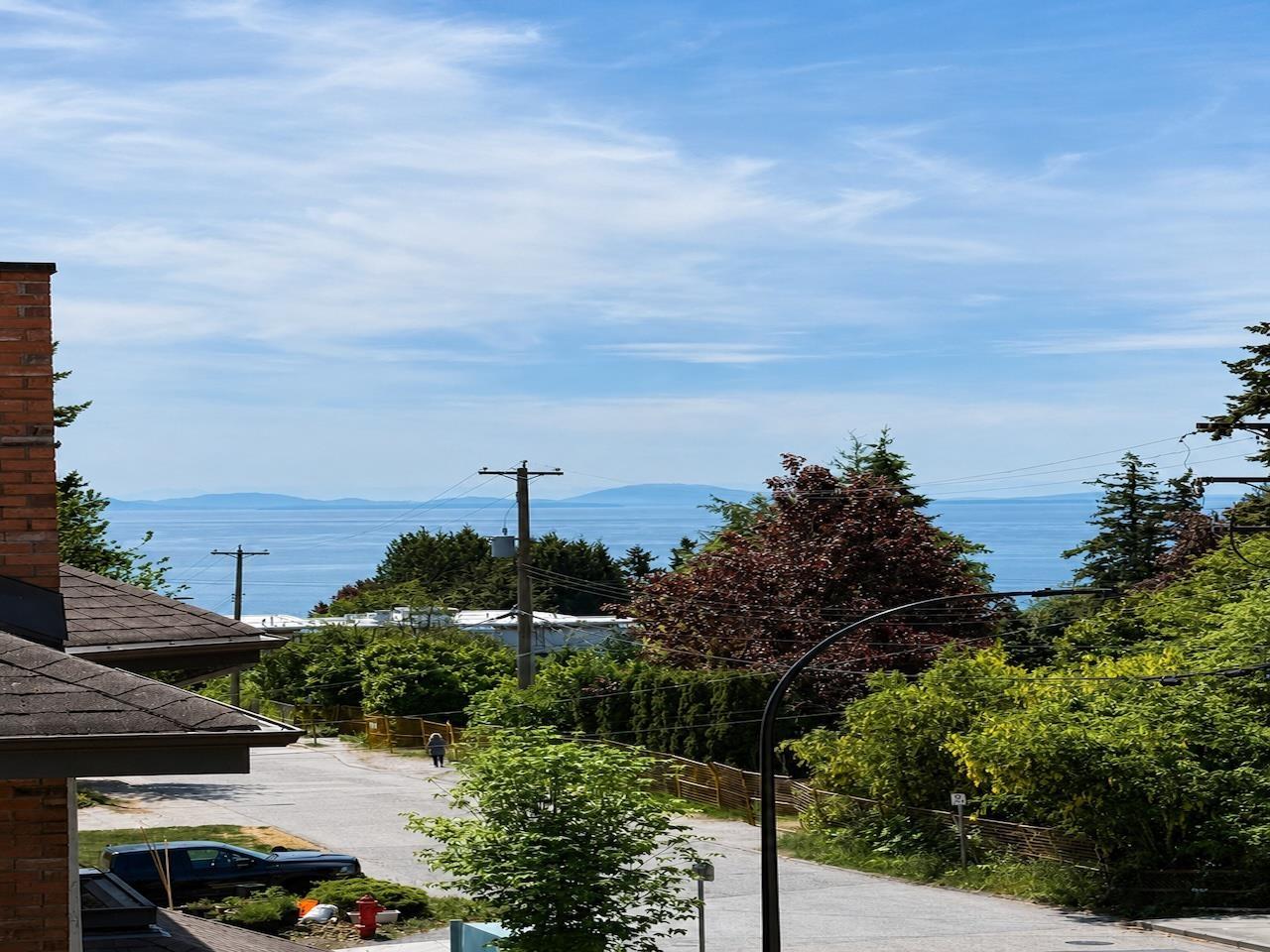 Residential in White Rock