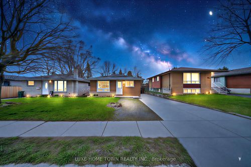 46 Elmwood Ave, Cambridge, ON, N1R4Y2 | Card Image