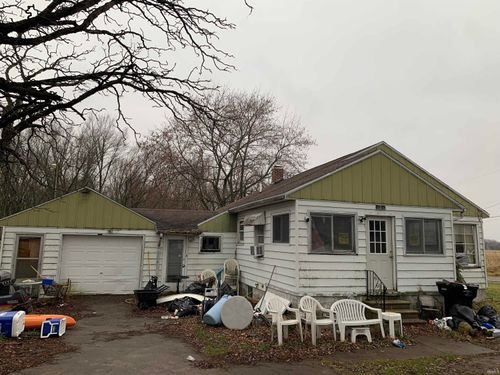 60293 Crumstown Hwy, North Liberty, IN, 46554-9750 | Card Image