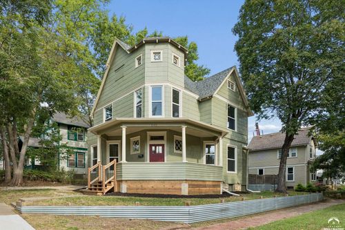 545 Tennessee St, Lawrence, KS, 66044-2250 | Card Image