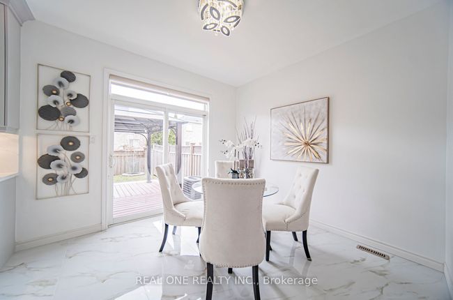 23 Rizal Ave, House attached with 4 bedrooms, 3 bathrooms and 2 parking in Markham ON | Image 11