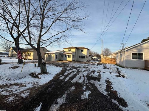 710 Ruskin Dr, Algonac, MI, 48001-1653 | Card Image