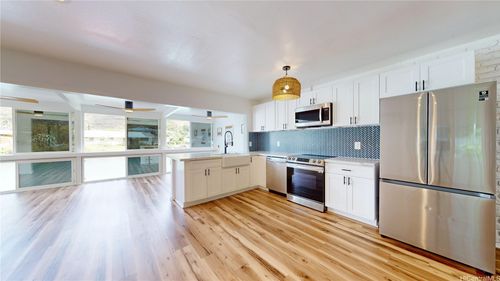 751-250 Opihikao Way, Honolulu, HI, 96825-1123 | Card Image