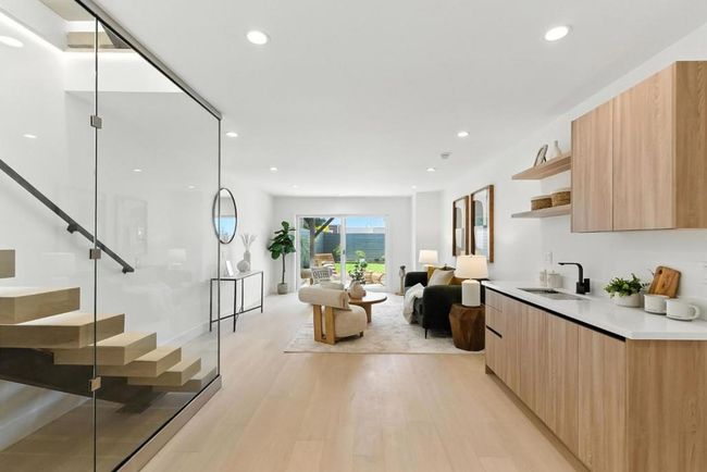 1815 18 Th Ave, House other with 3 bedrooms, 4 bathrooms and 1 parking in San Francisco CA | Image 63