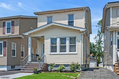 81 Coolidge St, Irvington, NJ, 07111-1109 | Card Image