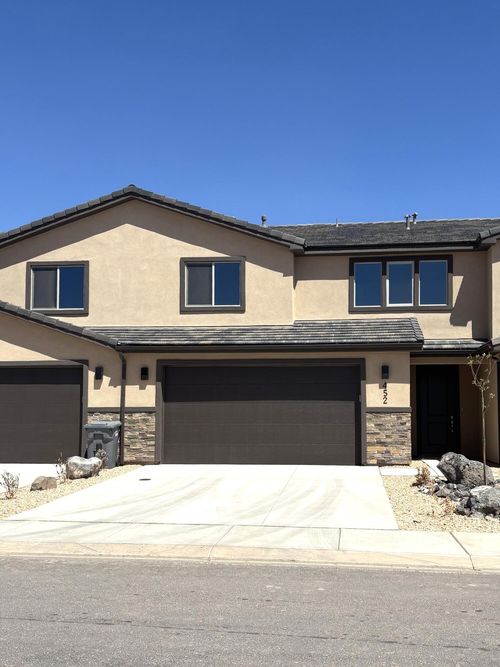 452 N 480 W, Hurricane, UT, 84737-1446 | Card Image