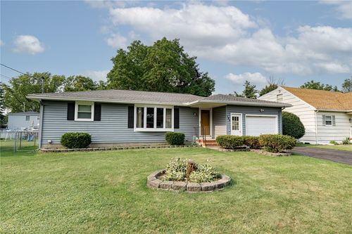 196 Youngs Ave, Gates, NY, 14606-3846 | Card Image