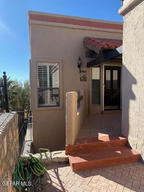 11264 Enid Wilson Ln, El Paso, TX, 79936-4600 | Card Image