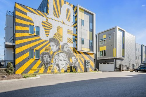 1135 Harmony Way, Nashville, TN, 37207-5278 | Card Image