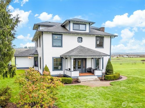 4205 204th St Ne, Arlington, WA, 98223-8264 | Card Image