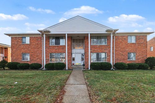 21440 Beaconsfield Street, St Clair Shores, MI, 48080 | Card Image