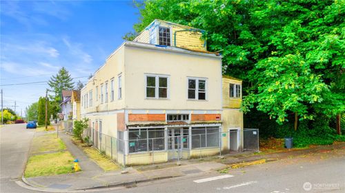 1601 4th St, Bremerton, WA, 98337-1201 | Card Image