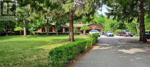 4650 Garden St, Whitby, ON, L1R3K5 | Card Image
