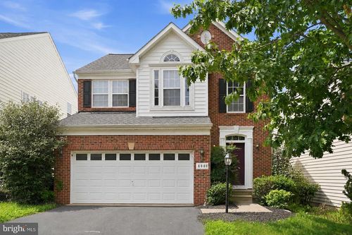 6008 Preswell Ct, GAINESVILLE, VA, 20155-6244 | Card Image