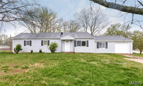 120 Highview Dr, Ballwin, MO, 63011-3071 | Card Image