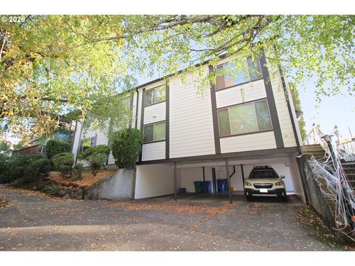 2903 Se Pine St, Portland, OR, 97214 | Card Image
