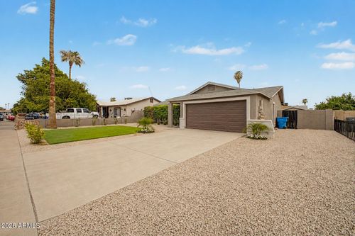 7023 W Cypress St, Phoenix, AZ, 85035-3334 | Card Image