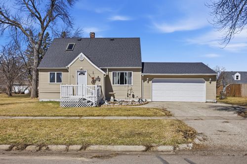 120 2nd St E, Halstad, MN, 56548-4116 | Card Image