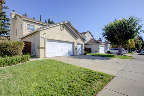 3081 Joshua Tree Circle, Stockton, CA, 95209 | Card Image