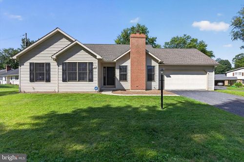 530 Fairway Dr, CAMP HILL, PA, 17011-2022 | Card Image