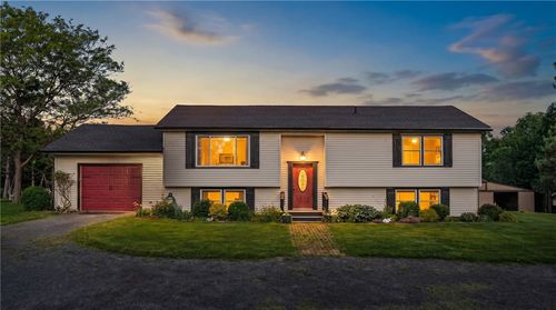 4098 Skyline Dr, Keuka Park, NY, 14478-9731 | Card Image
