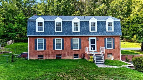 2755 Lee Jackson Hwy, STAUNTON, VA, 24401 | Card Image