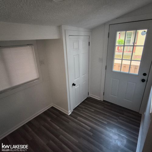 50925 Ashley St, New Baltimore, MI, 48047-2560 | Card Image